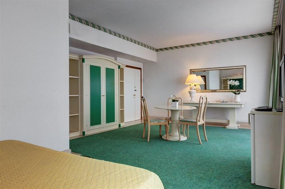 Aris Garden Hotel Casal Palocco Luaran gambar