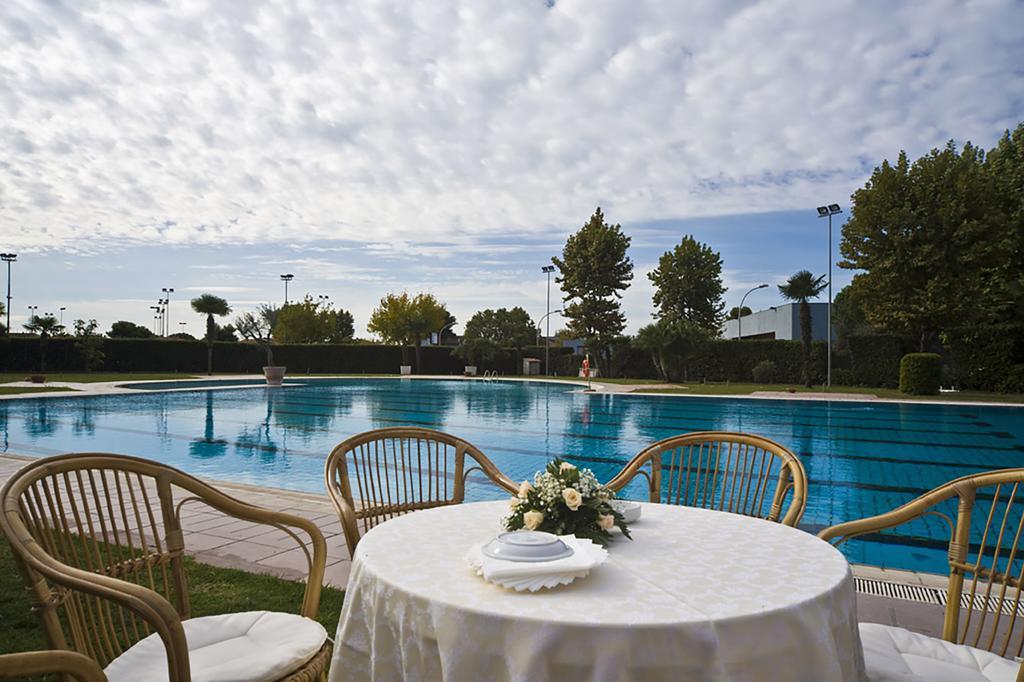 Aris Garden Hotel Casal Palocco Luaran gambar