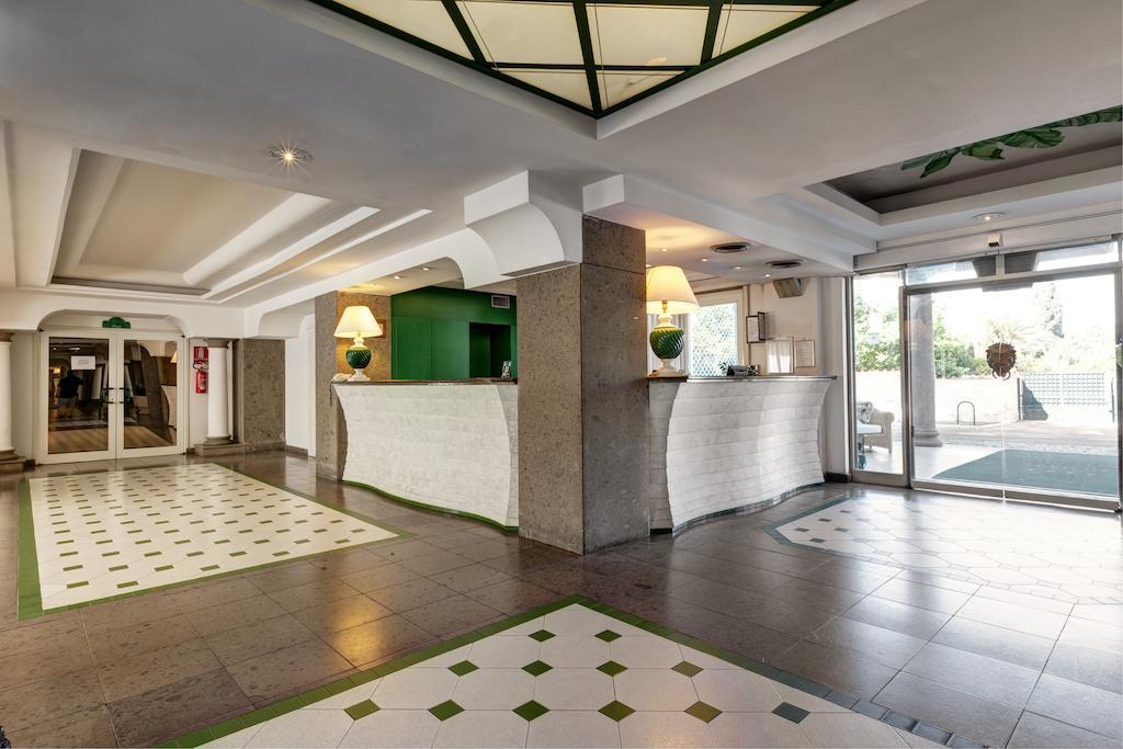 Aris Garden Hotel Casal Palocco Luaran gambar