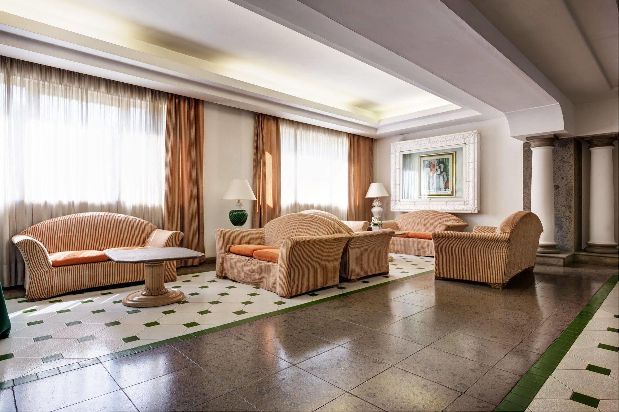 Aris Garden Hotel Casal Palocco Luaran gambar