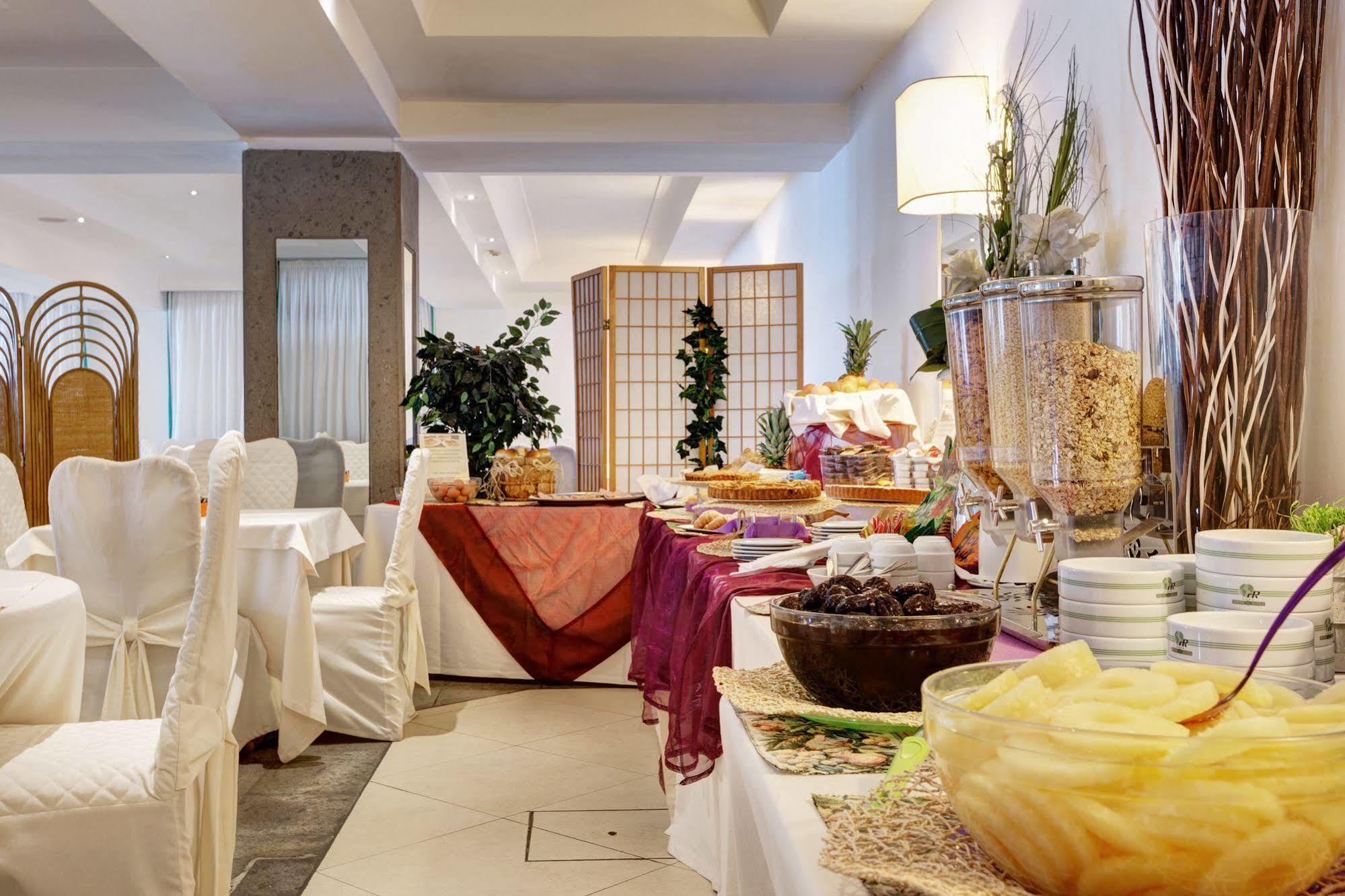 Aris Garden Hotel Casal Palocco Luaran gambar