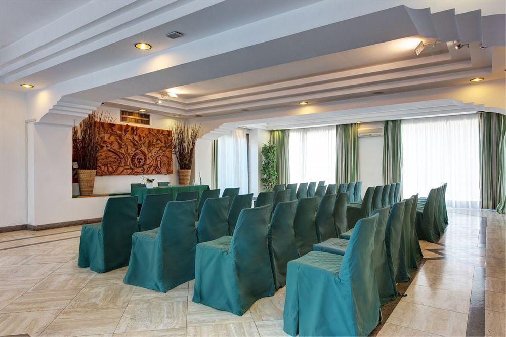 Aris Garden Hotel Casal Palocco Luaran gambar